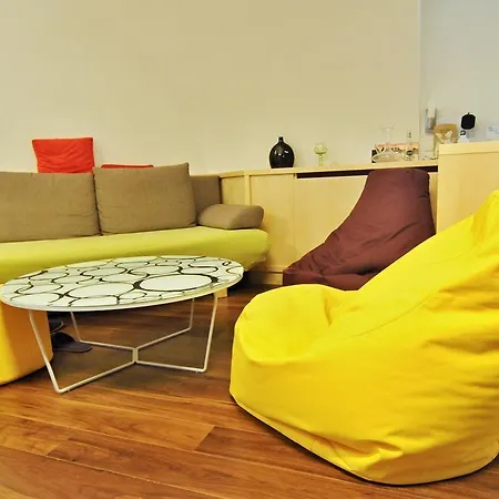 Apartment Trziste *