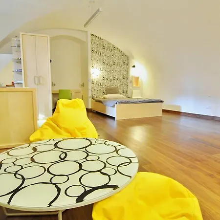 Trziste Apartment Prag