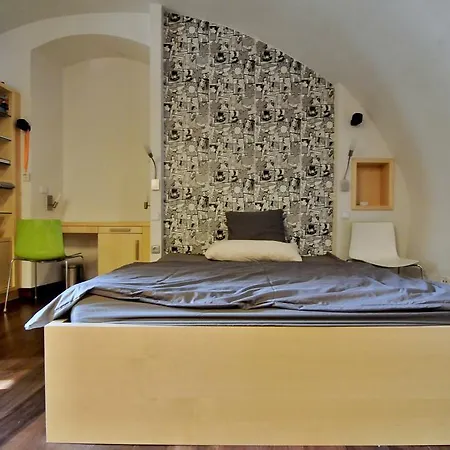 Apartment Trziste *