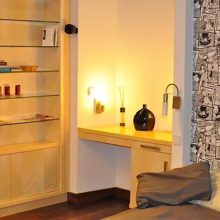 Trziste Apartment *